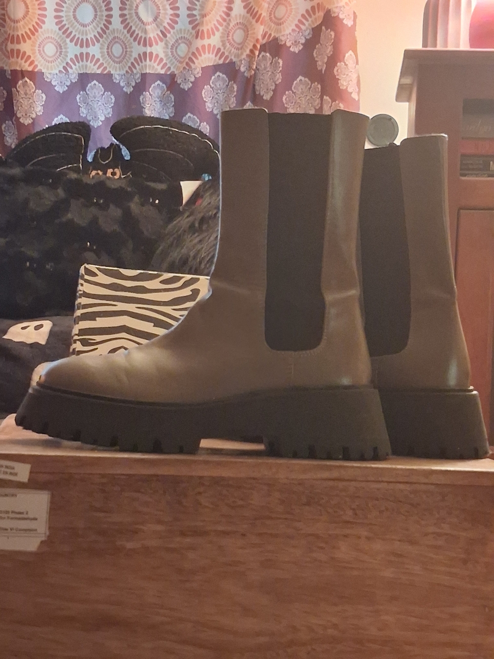 Zara Olive Green Chelsea Combat Boots